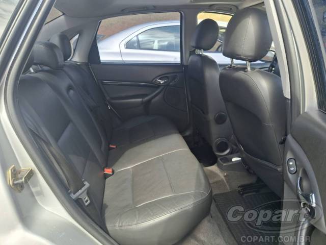2008 FORD FOCUS SEDAN 