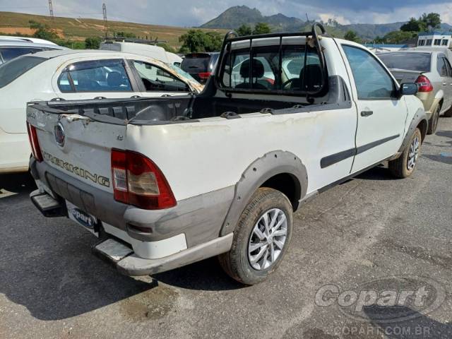 2010 FIAT STRADA 