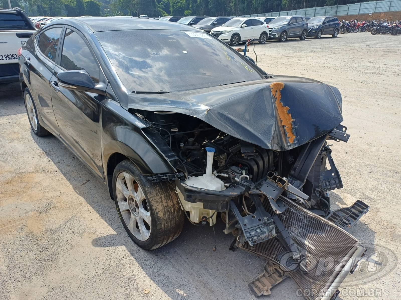 Veículo Hyundai Elantra Hyundai Elantra 1.8 16V 2013 2013 em leilão