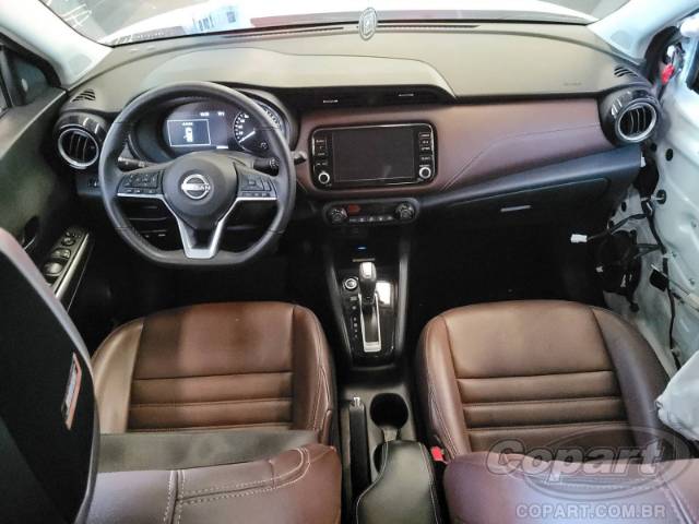 2024 NISSAN KICKS 