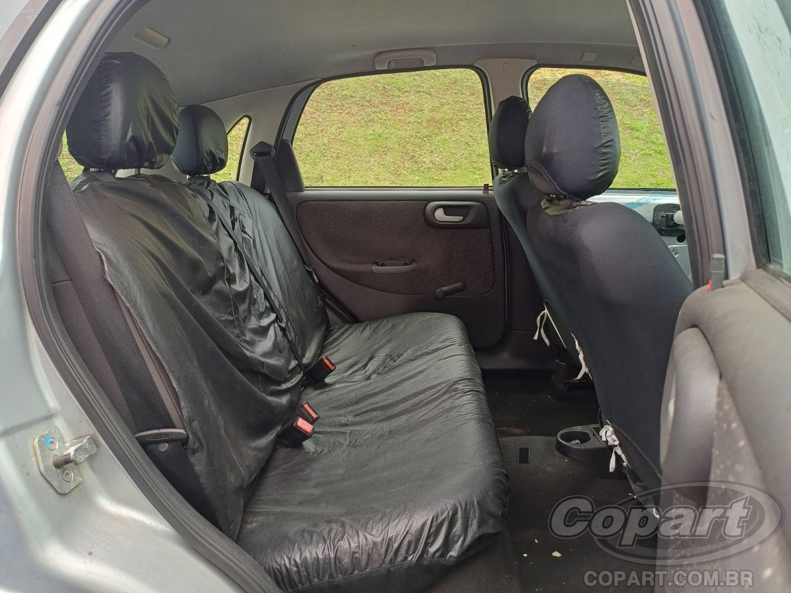 2009 CHEVROLET CORSA — foto 6 de 12