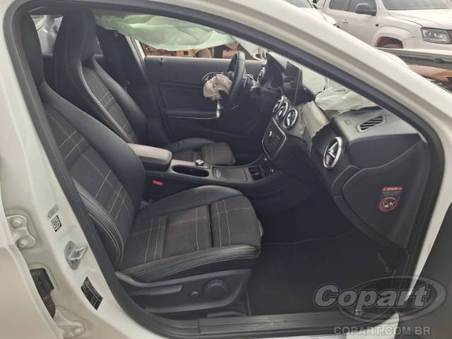 2017 MERCEDES-BENZ GLA 