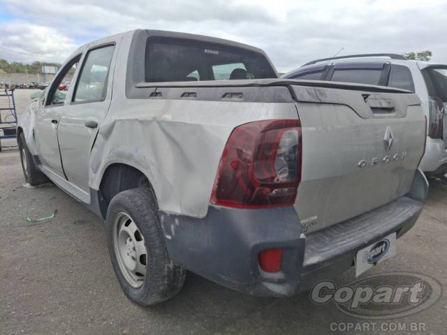 2019 RENAULT DUSTER OROCH 