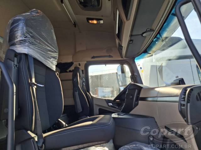 2025 MERCEDES-BENZ Actros 