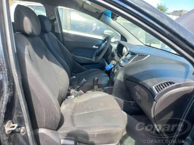 2014 HYUNDAI HB20S 