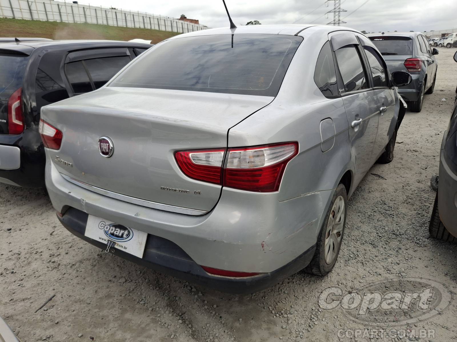 Foto 4: 2018 FIAT GRAND SIENA