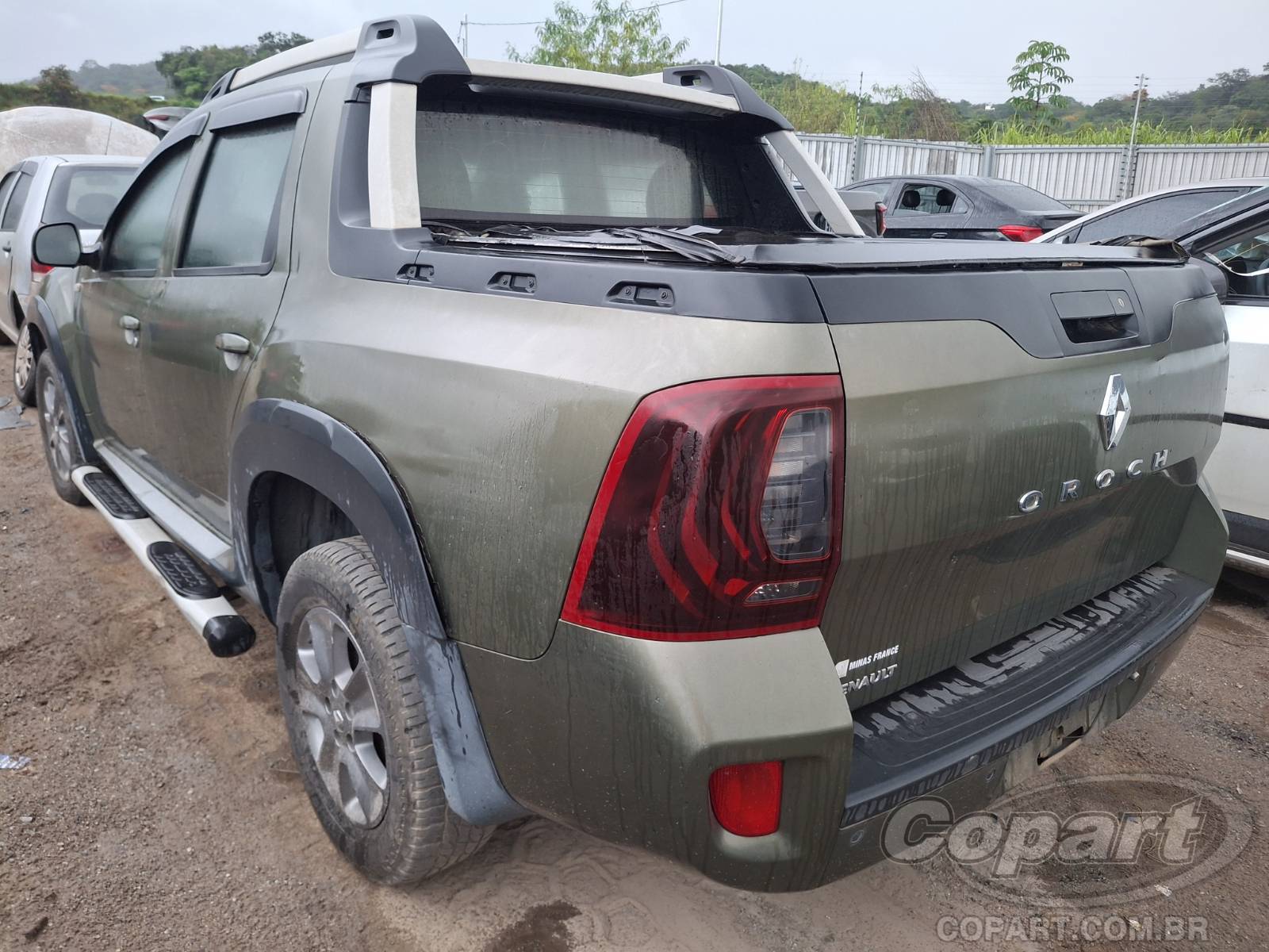 2016 RENAULT DUSTER OROCH — leilão em Betim/MG (foto 3)