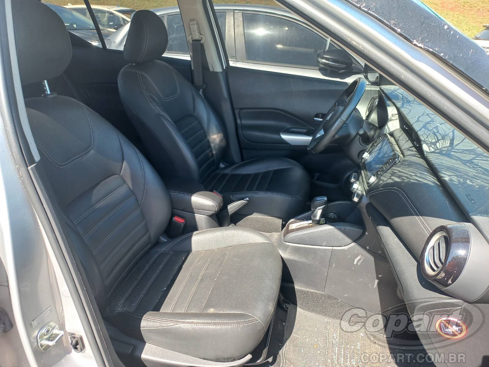 Foto 5: 2023 NISSAN KICKS