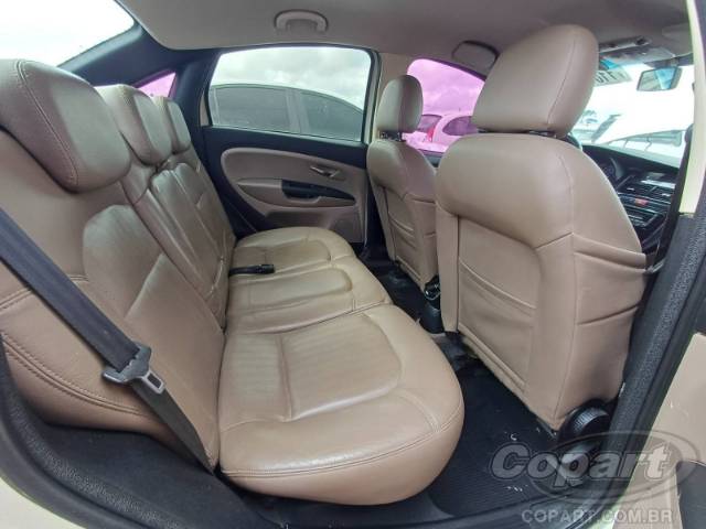 2013 FIAT LINEA 