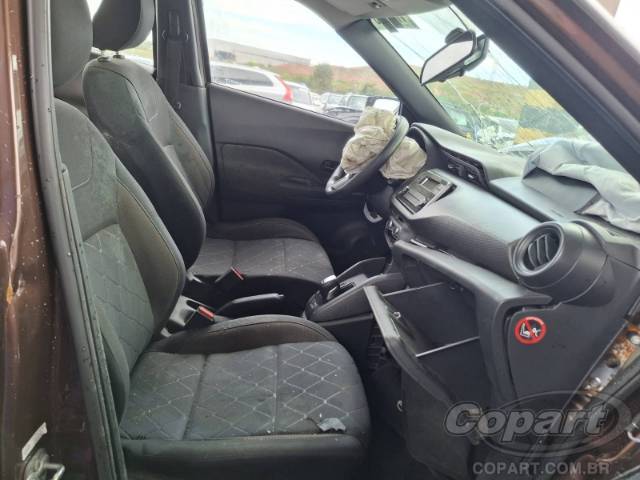 2020 NISSAN KICKS 