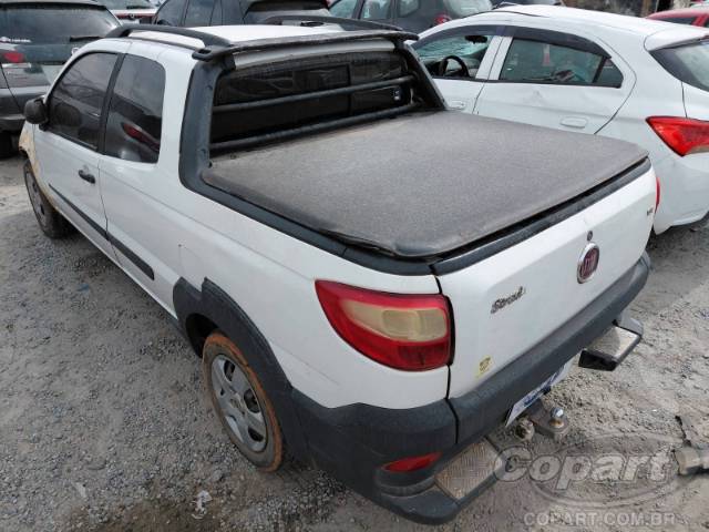 2015 FIAT STRADA CD 