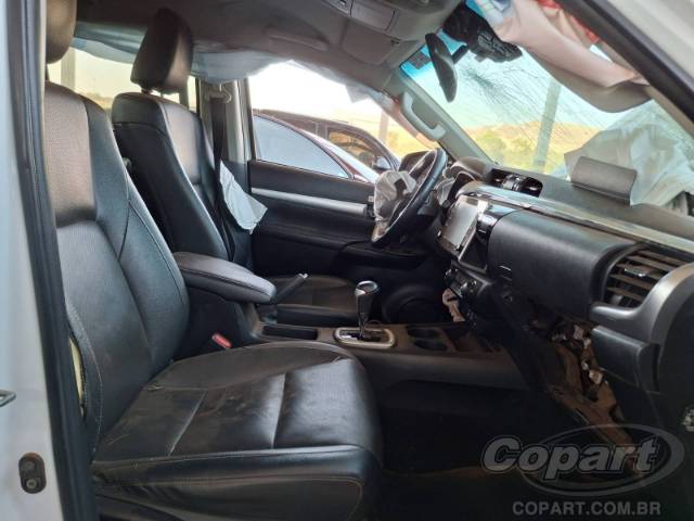 2023 TOYOTA HILUX CD 