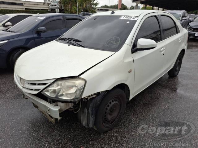 2017 TOYOTA ETIOS SEDA 