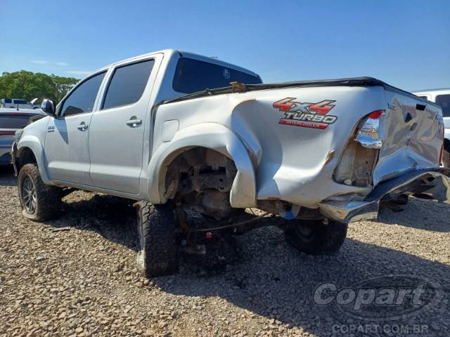 2014 TOYOTA HILUX CD 