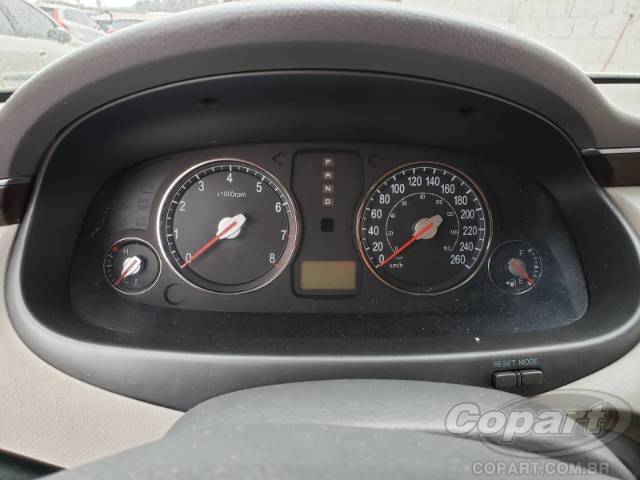 2011 HYUNDAI AZERA 