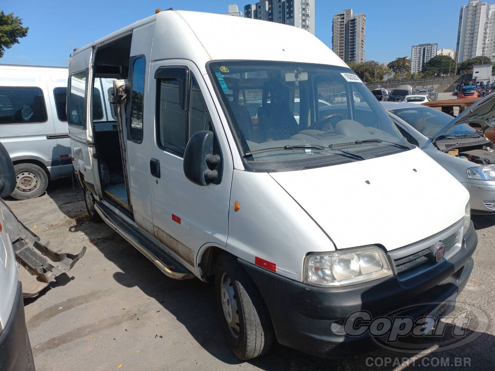 Veículo FIAT Ducato FIAT DUCATO 2015 Multi 2.3 MultiJet Economy 2015 em leilão