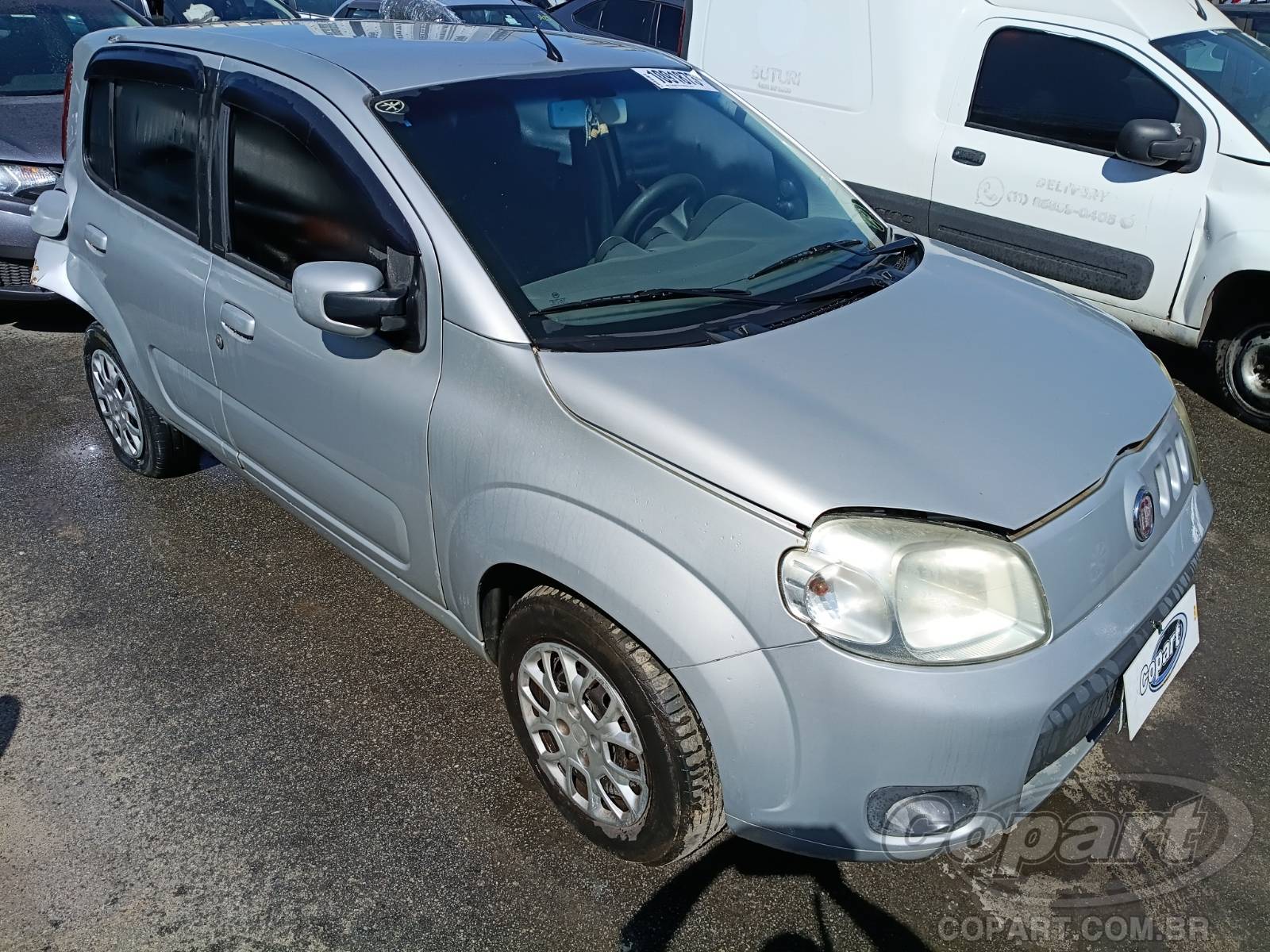 Veículo Fiat Uno Fiat Uno Vivace 1.0 Evo 2012 2012 em leilão