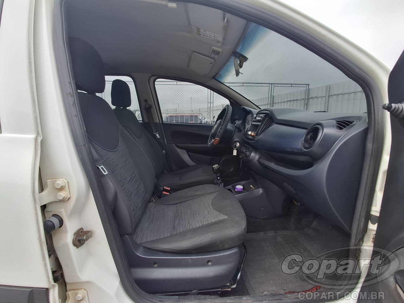 2018 FIAT UNO — foto 5 de 10