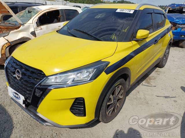2023 NISSAN KICKS 