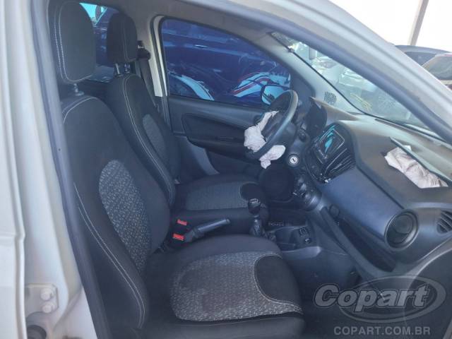 2021 FIAT UNO 