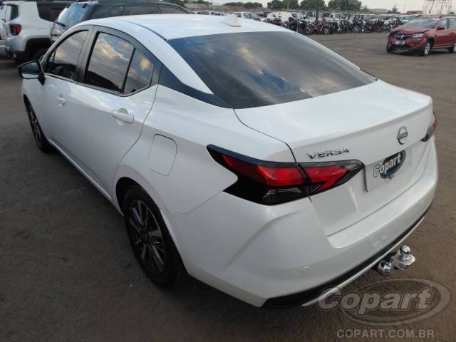 2024 NISSAN VERSA 