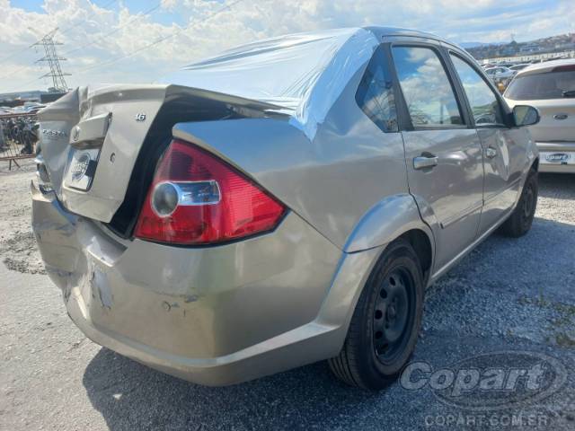 2009 FORD FIESTA SEDAN 