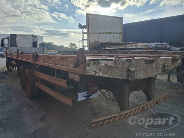2011 IVECO TECTOR 