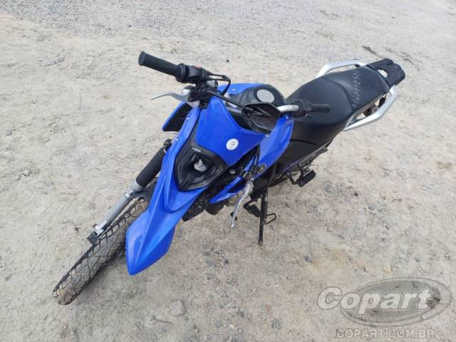 2025 YAMAHA CROSSER 