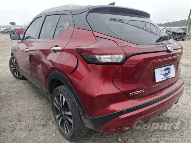 2022 NISSAN KICKS 