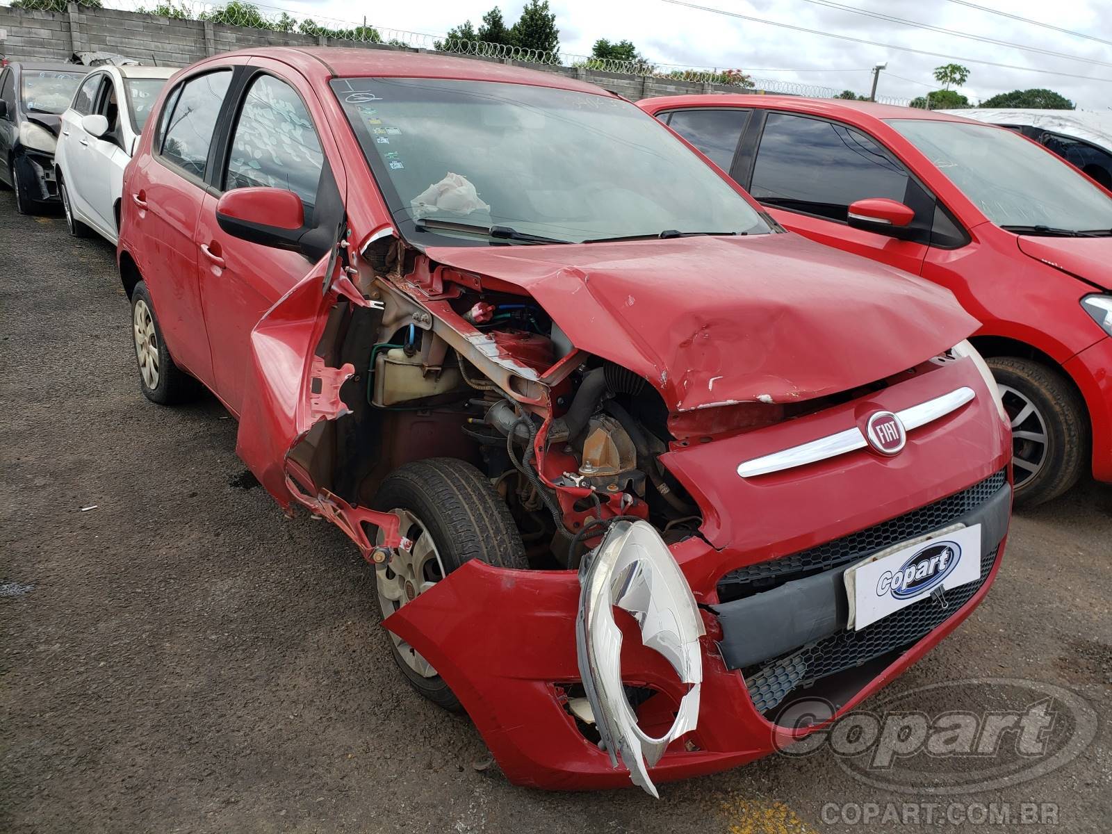 Fiat Palio Attractive 1.0 EVO 2014 Colisão Média Monta