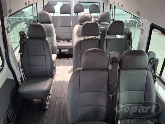 2011 FORD TRANSIT BUS 
