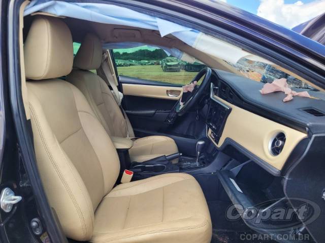 2019 TOYOTA COROLLA 
