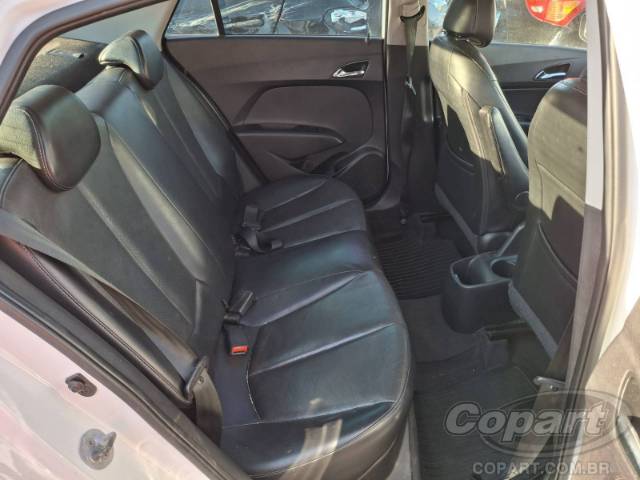 2015 HYUNDAI HB20S 