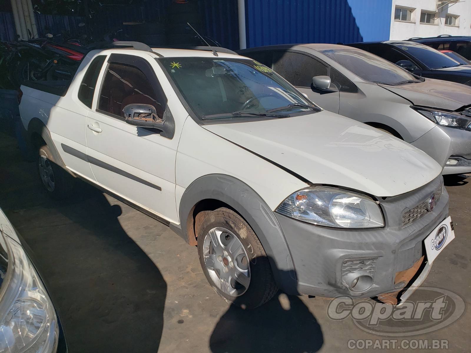 Fiat Strada CE 2018 em leilão