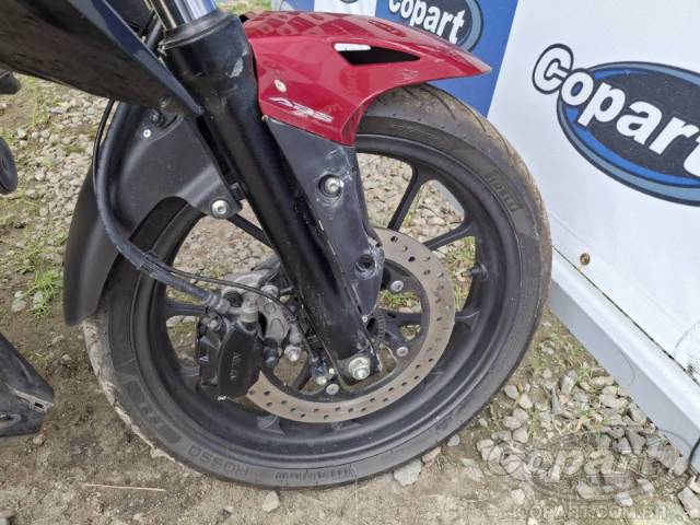 2025 HONDA CB 300F 