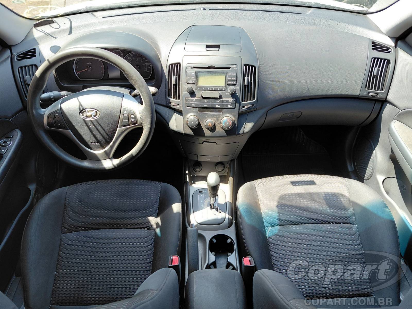 2012 HYUNDAI I30 — foto 9 de 10