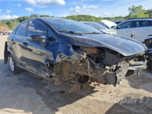 2011 FORD FIESTA SEDAN 