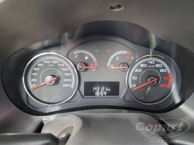 2015 FIAT GRAND SIENA 