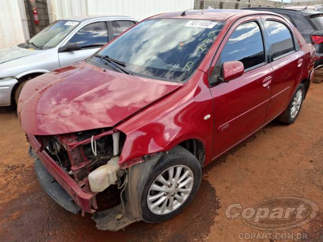 2013 TOYOTA ETIOS SEDA 