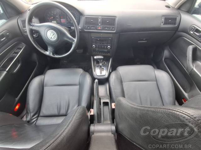 2003 VOLKSWAGEN GOLF 