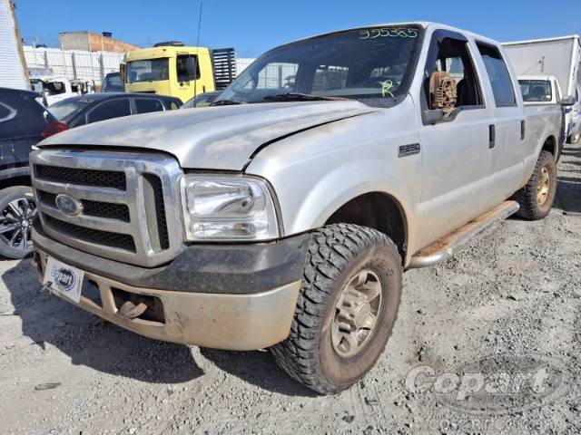 2005 FORD F-250 CD 