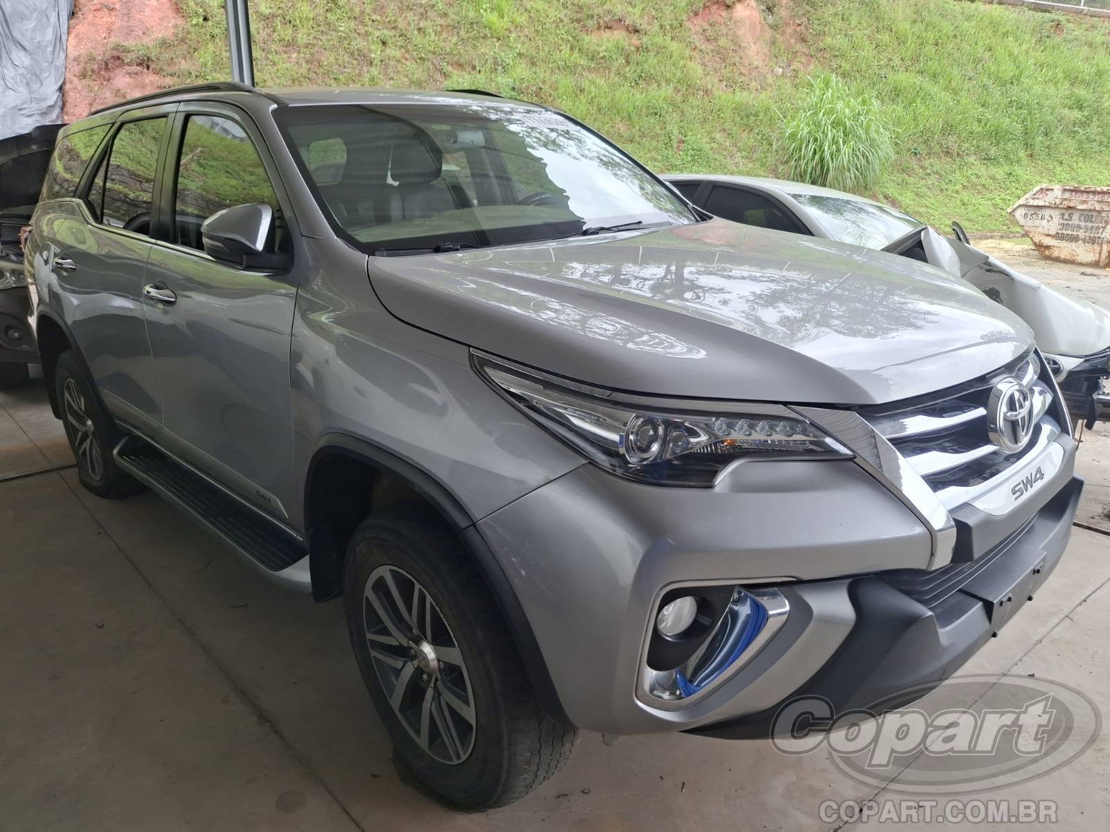 2018 TOYOTA HILUX SW4 — leilão em Embú Das Artes/SP