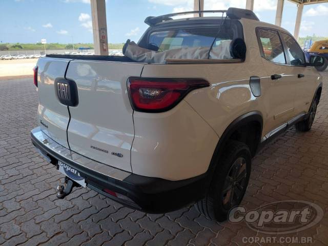 2017 FIAT TORO 