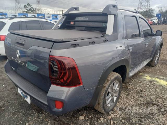 2019 RENAULT DUSTER OROCH 