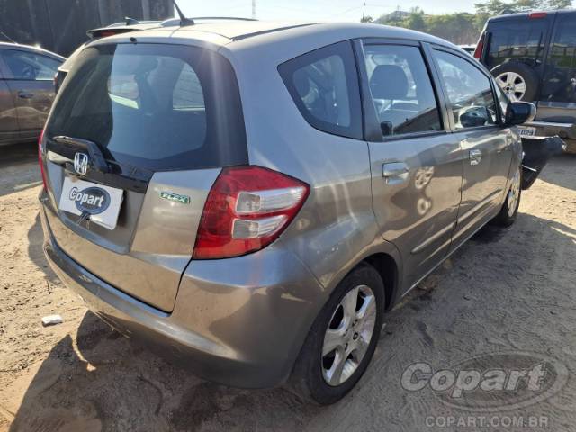 2010 HONDA FIT 