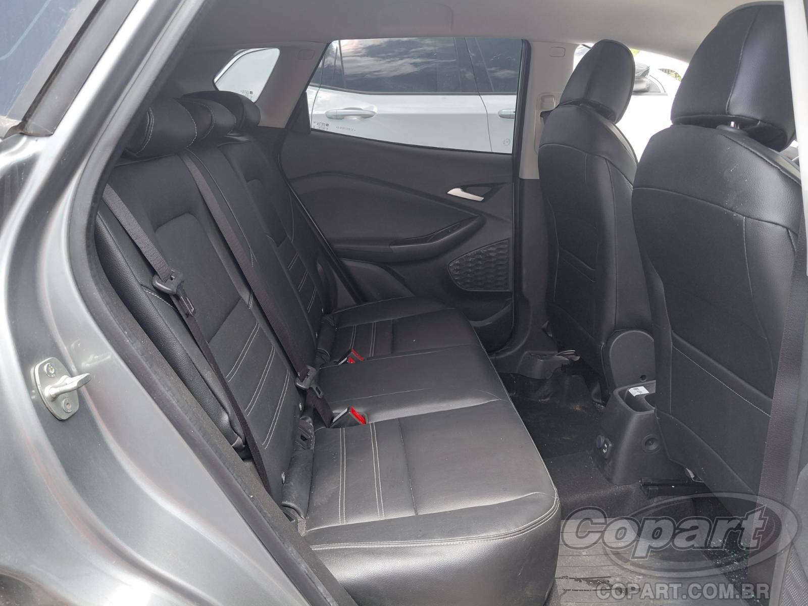 2027 CHEVROLET TRACKER — foto 6 de 11