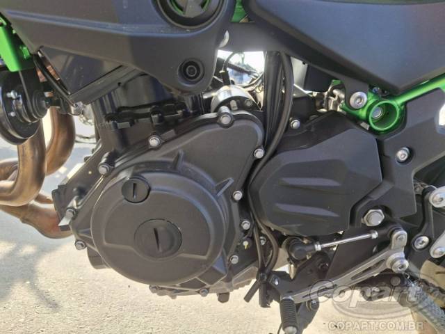 2026 KAWASAKI Z500 