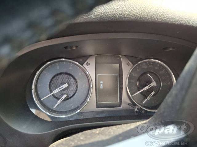 2024 TOYOTA HILUX CD 