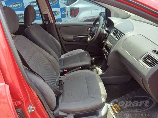 2011 VOLKSWAGEN FOX 