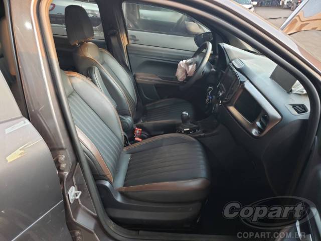 2024 FIAT STRADA CD 
